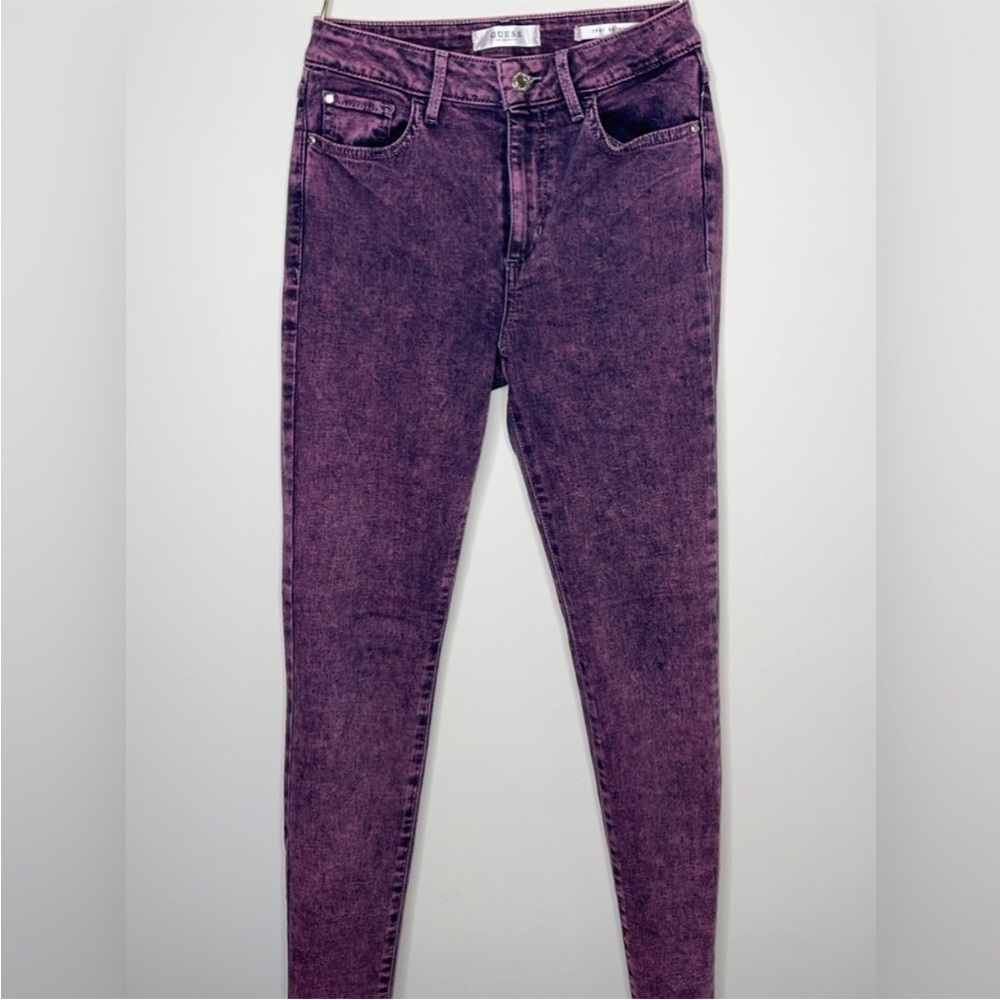 Guess 1981 Skinny High Rise Jeans - Size 26 US
- Purple Wash - Perfect Condition - Picture 9 of 10